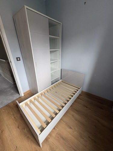 Obaby cot bed changing table - cot,